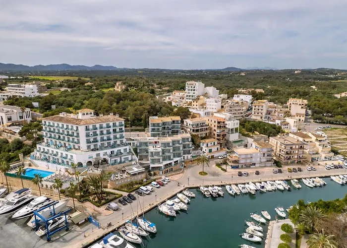 Porto Drach Aparthotel & Suites